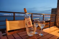 Luxury Penthouse Apartment with Panoramic Sea Views - Apartments
