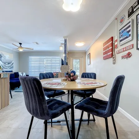 Wonderful Canal Front Condo! See Manatees Right From Your Doorstep!Cabana #10