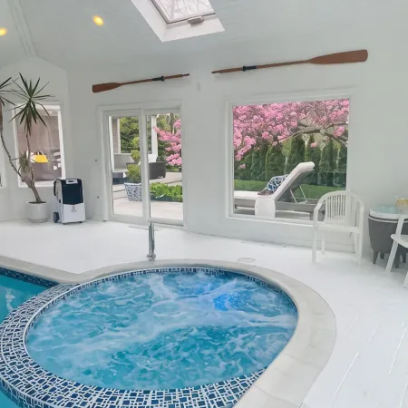 Heated Indoor Pool and Spa - Golf Course View Отели в г. Машпи