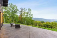 Stunning modern cabin with breathtaking views of Maggie valley - Villas