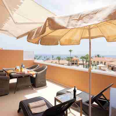 Playa Las Vistas 5 close to the sea + beach, wifi, terrace, heated pool Others