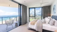 Vue Broadbeach - Official - balcony