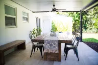 LOVELY HOUSE IN THE HEART OF HALLANDALE BEACH - Beach