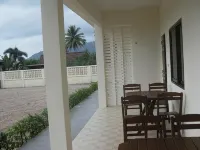 แบมบู รีสอร์ท - บริการรถรับส่ง