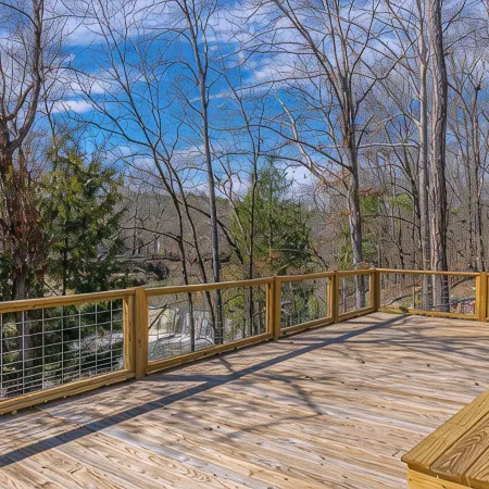 Tranquil Getaway Minutes from Auburn including Pool & backyard Waterfall Oasis