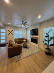 Luxury 5Br Adventure Hub! Pineview, Hiking, Golfing, Biking. Sleeps 12. 4.5 Bath