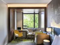 Mercure Auckland Queen Street - Parking