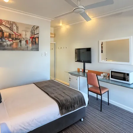 Tumut Farrington Motel