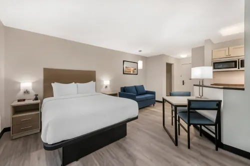 Dulles Suites - 2-Sterne