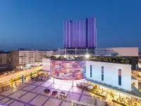 Legend Tulip Hotel Các khách sạn gần Tháp Đồng hồ