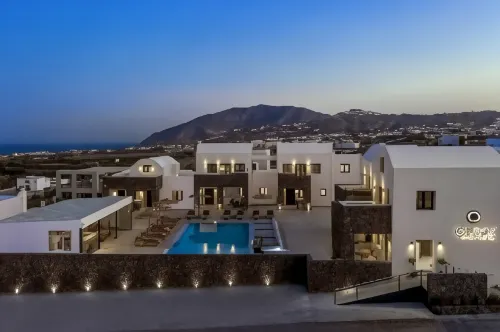Onyx Hotel & Suites - Infinity Pools