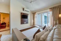 Shanti Solitaire, Arpora - Pools