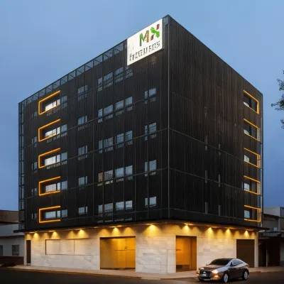 Hotel MX aeropuerto CDMX, Trademark Collection by Wyndham Hotels near Autodromo Hermanos Rodriguez