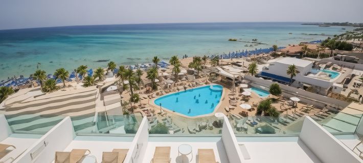 Vrissaki Beach Hotel Hotele w: Protaras