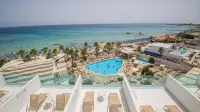 Vrissaki Beach Hotel - プール