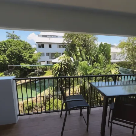 Reef Gateway Apartments