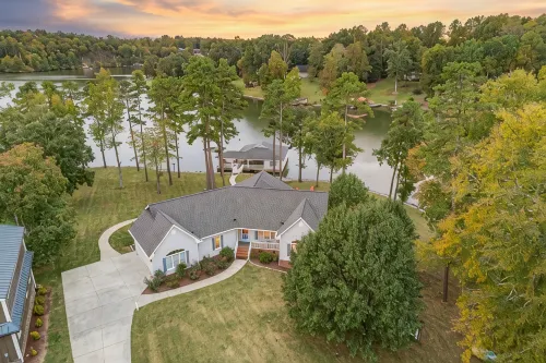 Lake Hyco Retreat - Family Friendly, Vir, Raleigh, Durham, Rdu - Homestays