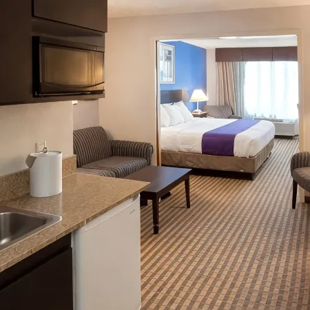 Sleep Inn & Suites