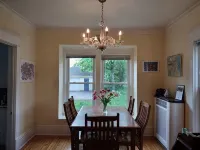 1910 Family Home near Lake Winnebago, available for EAA - 방갈로