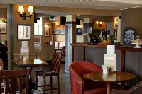 Ye Olde Talbot Hotel by Greene King Inns - sarapan