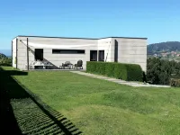design house near pantin beach