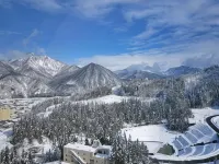Echigoyuzawaonsen Gardentower Hotel - С тренажерным залом