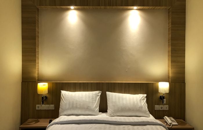 Lcr Hotel