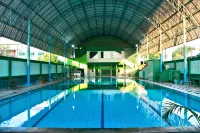 Zamrud Hotel & Convention - 3-Star