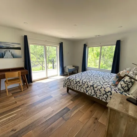 Brand New Waterfront Luxury Home, convenient to CooperstownAll Star Village