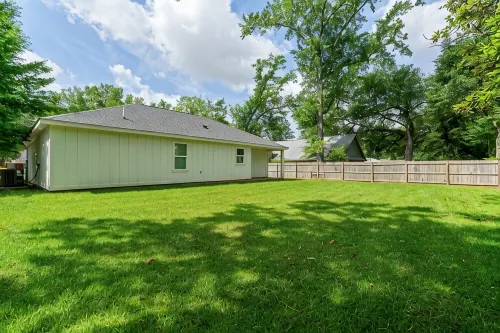 Charming 3-bedroom house in brilliant Foley with AC, WiFi - 3-Star