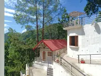 The Shalam Resort श्रीकृष्ण शरणं मम - Mountain view