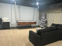 Beautiful 3 bedroom/4 bathroom house near Atwood Lake with stocked pond - Wifi