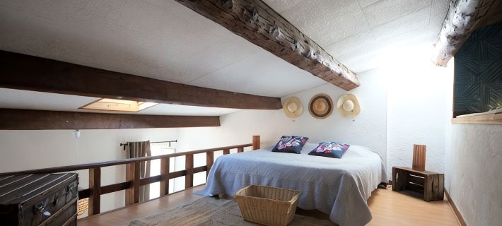 Rare Cassis duplex apartment, 5 minutes from the beach and port on foot Hotels in Cassis