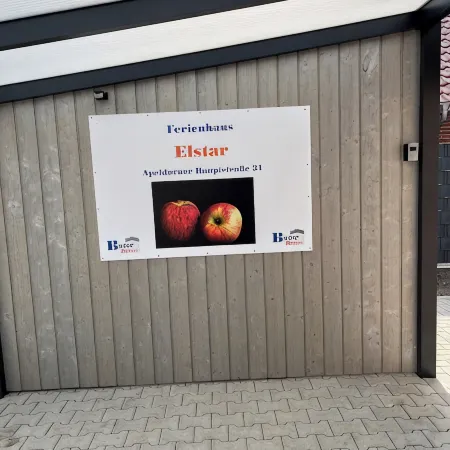 "elstar" - Barrierefreies Ferienhaus mit Carport Terrasse Netflix Free Wifi