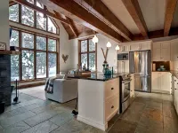 Rustic chic chalet in the forest - Homestays