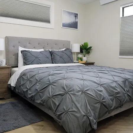 Modern Comfort in Prime Location: Stylishly Remodeled Condo Steps from Downtown