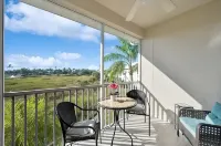 -Sunny Naples Charm-Your Perfect Naples Getaway! - Pools
