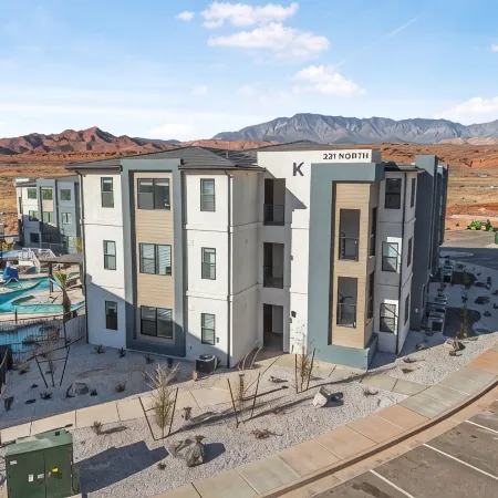 Brand New 2 bed 2 bath ground floor condo, in the Terra resort at Coral Canyon.