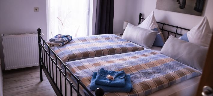 Sunny 4-star holiday home in Stralsund, the gateway to the island of Rügen Hotele w: Stralsund