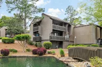 Lakefront Pinehurst Condo 2BD/2BA - 237 - With Community Pool Access - Boutique