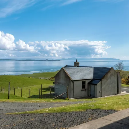 Kinbane Self Catering Cottages - 'Makem's Cottage'