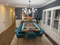 Stunning Modern & Spacious Sleeps 16 in Forest Park - Homestays