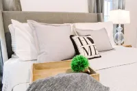 The Fabled Blue-Remodeled Guest Cottage on The Hill - 4 étoiles
