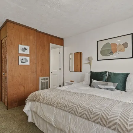Mountain Getaway! Just 3 Minutes to Beech Mountain Resort with Winter Views!