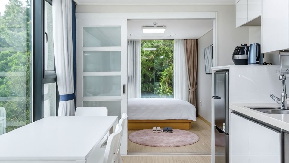 Jeju Jejuga Joaseo Pension