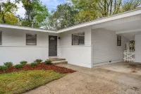The Prince George House / Midtown Home / Close to Forest General Hospital & USM! - 3つ星