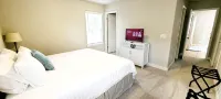 Rogers Retreat, Dog Friendly, Cozy Home. Close to Walmart Amp, Downtown Rogers - บังกะโล