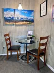 Cozy & Quiet Apartment Near Downtown - Homestays