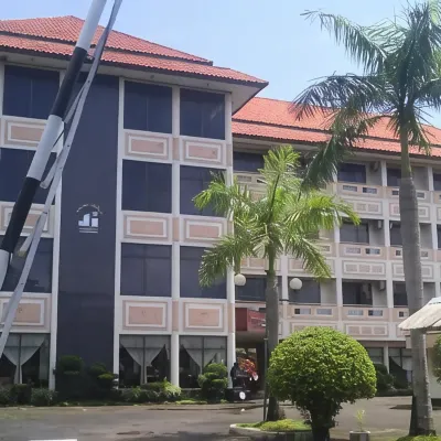 Hotel Jepara Indah Hotels near Kartini Beach