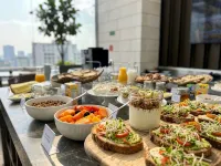 Xoma Boutique Stays by Viadora - Rooftop Pools